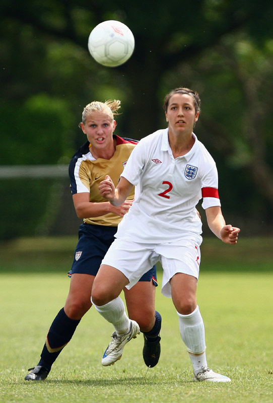 Dunia Susi in action for England.